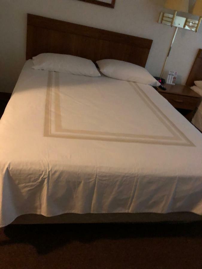 Coronado Motel & Rv Park Lindsborg Zewnętrze zdjęcie